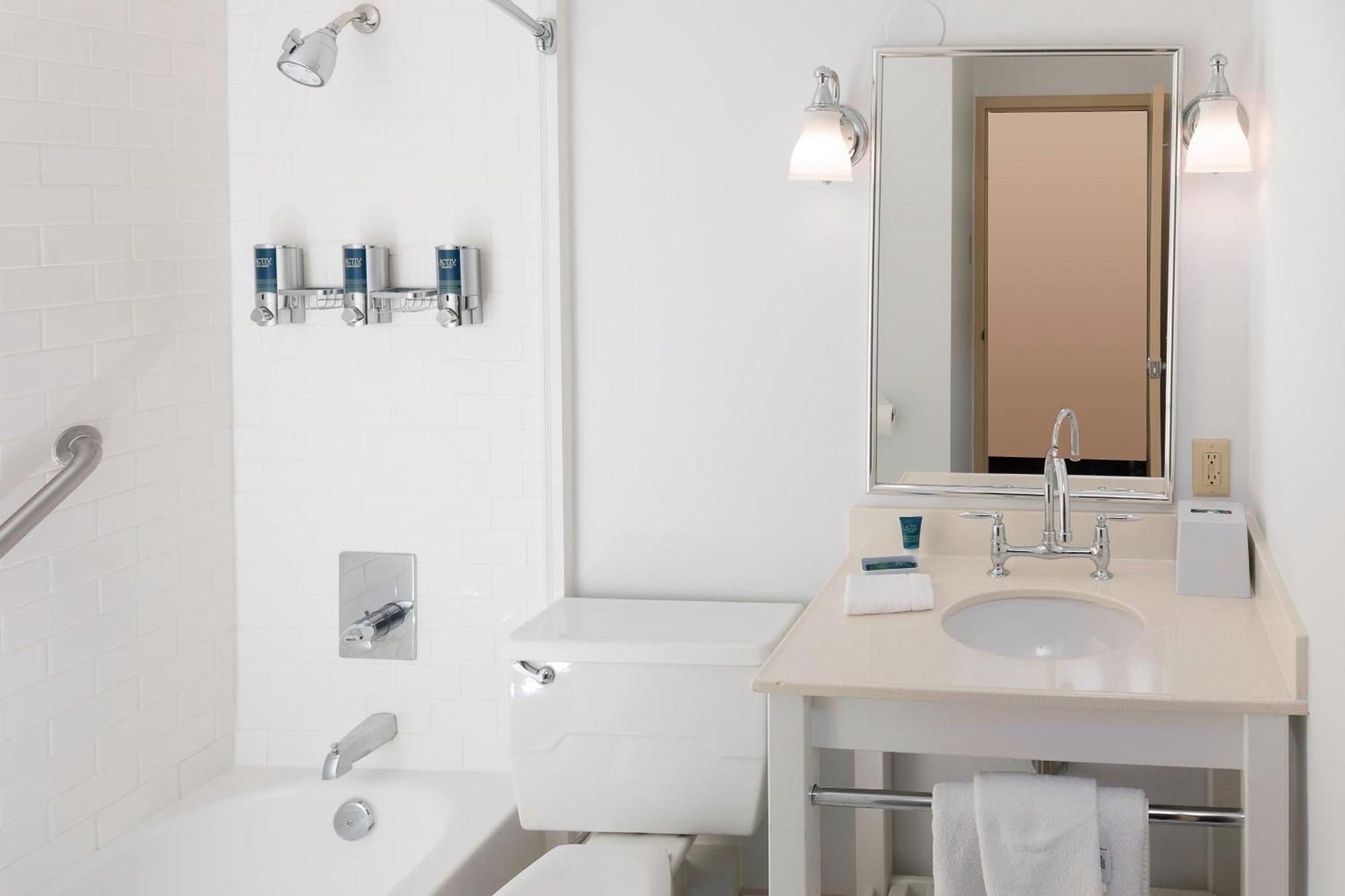 Four Points By Sheraton Asheville Downtown Екстер'єр фото
